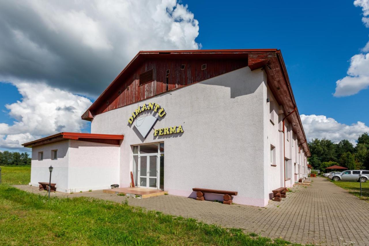 Viesu Nams “Dimantu Ferma” Hotel Ikskile Exterior photo